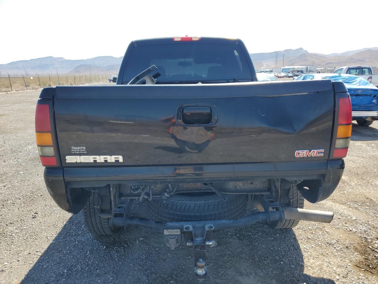 2004 GMC Sierra K2500 Heavy Duty VIN: 1GTHK23224F185161 Lot: 66753414