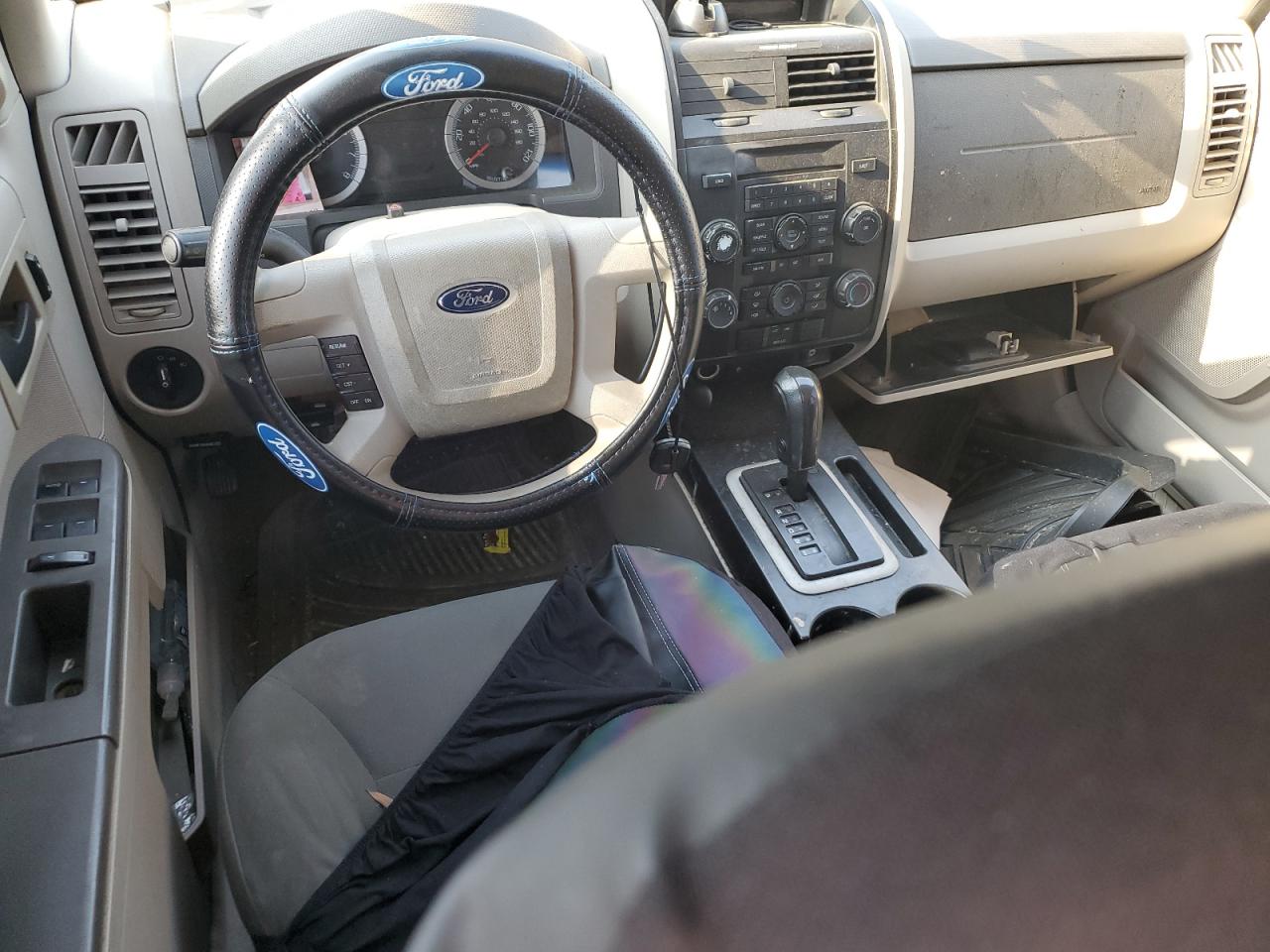 2008 Ford Escape Xls VIN: 1FMCU02Z38KA22003 Lot: 67533784