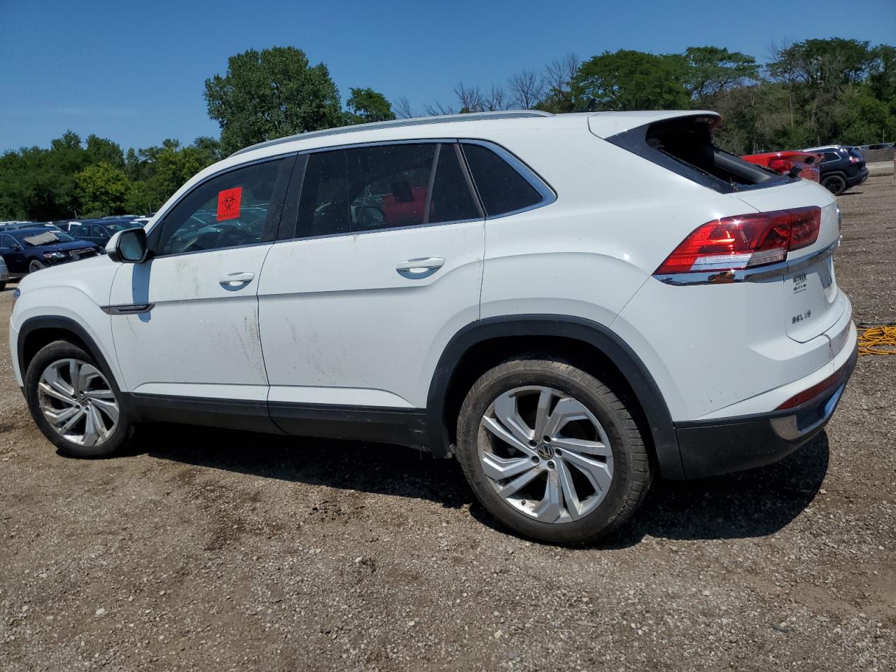 2021 Volkswagen Atlas - Image 2