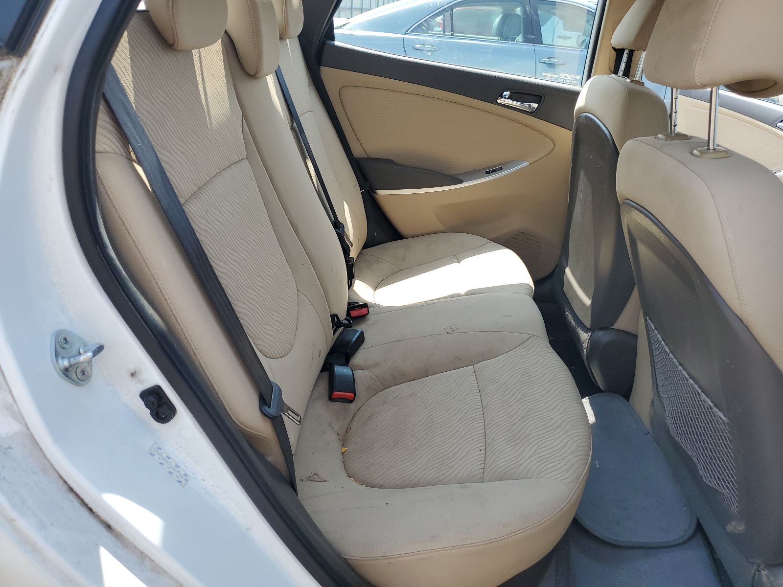 KMHCU4AE1EU617194 2014 Hyundai Accent Gls