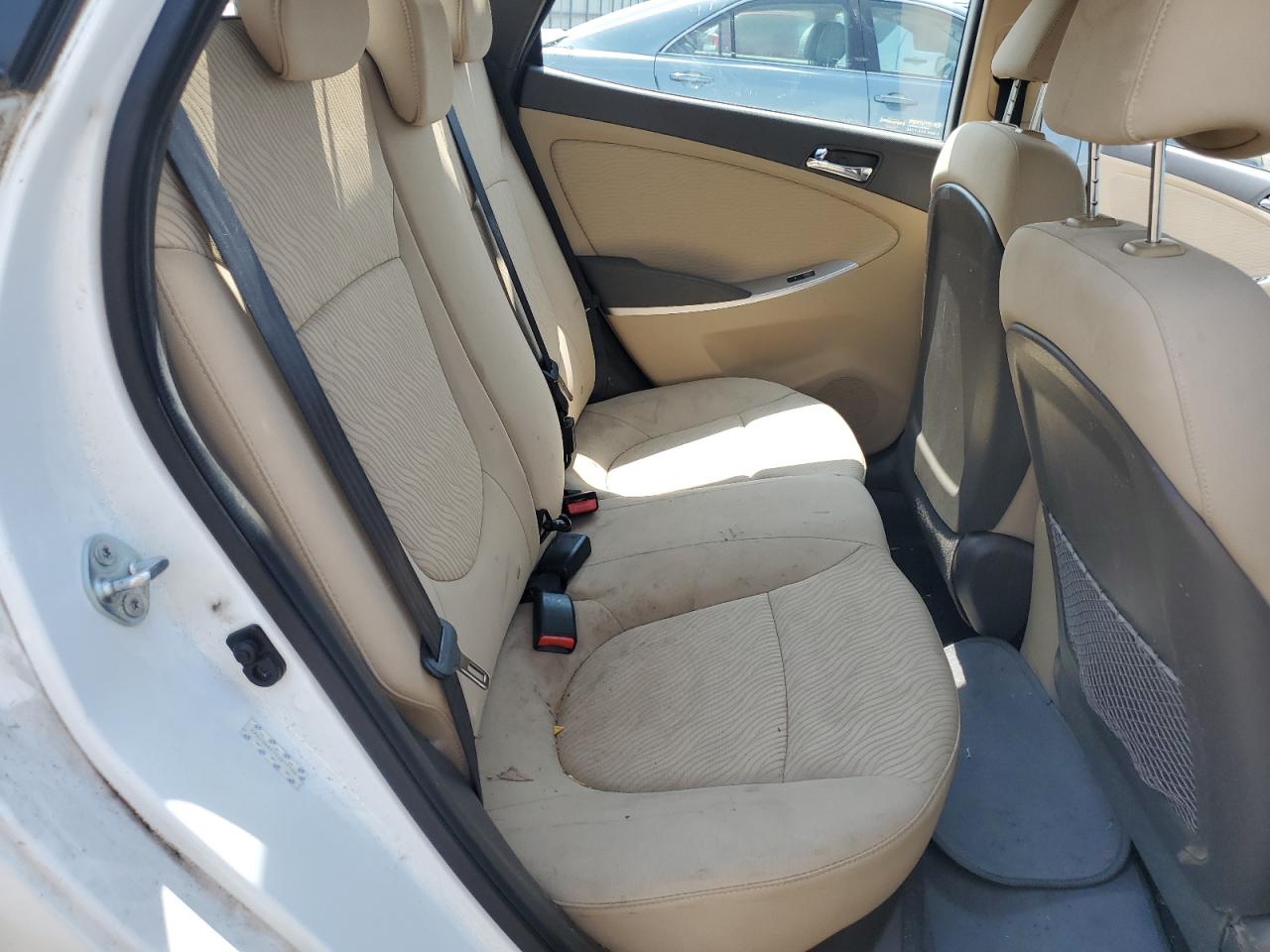 2014 Hyundai Accent Gls VIN: KMHCU4AE1EU617194 Lot: 67272644