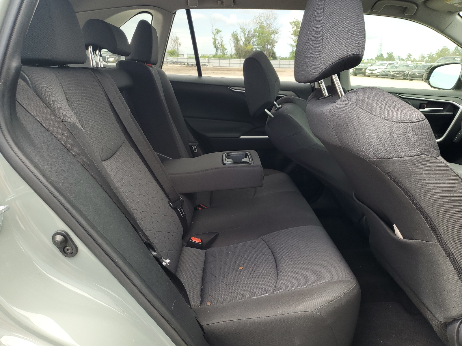 JTMW1RFV7LJ019710 2020 Toyota Rav4 Xle