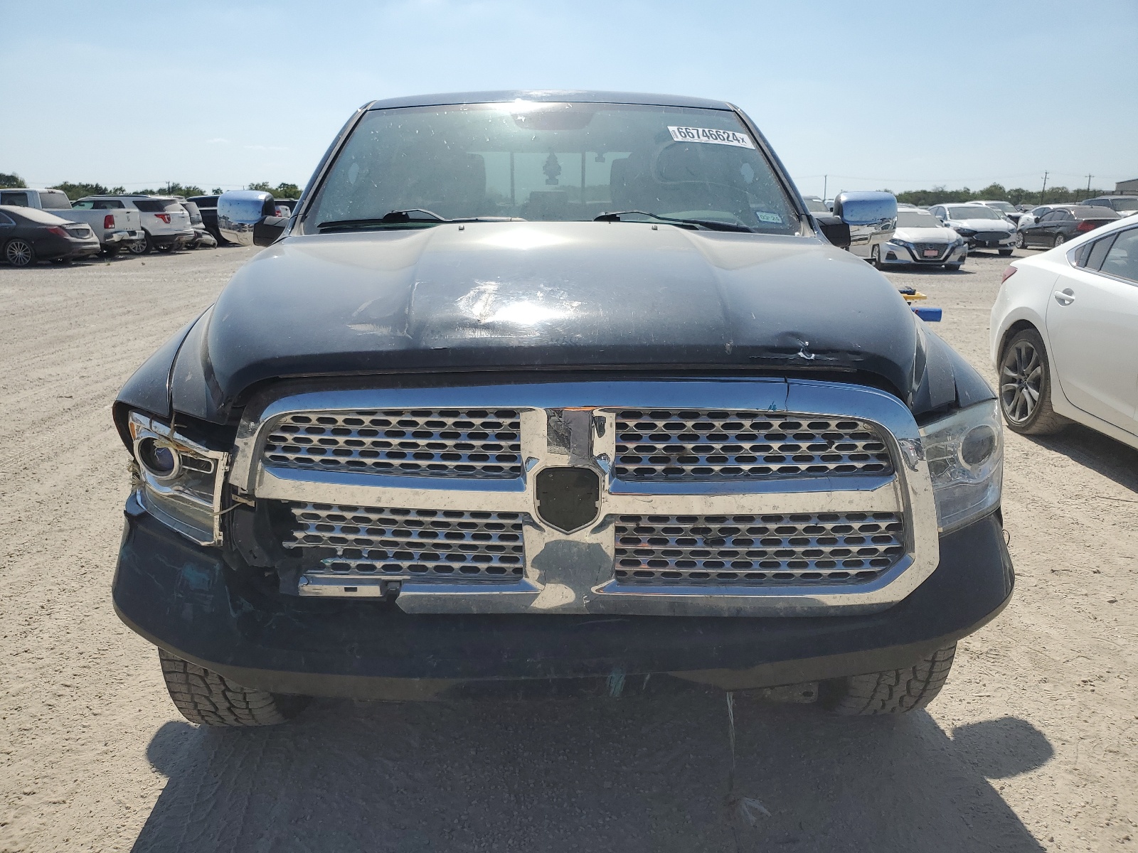 1C6RR6NM1FS590175 2015 Ram 1500 Laramie