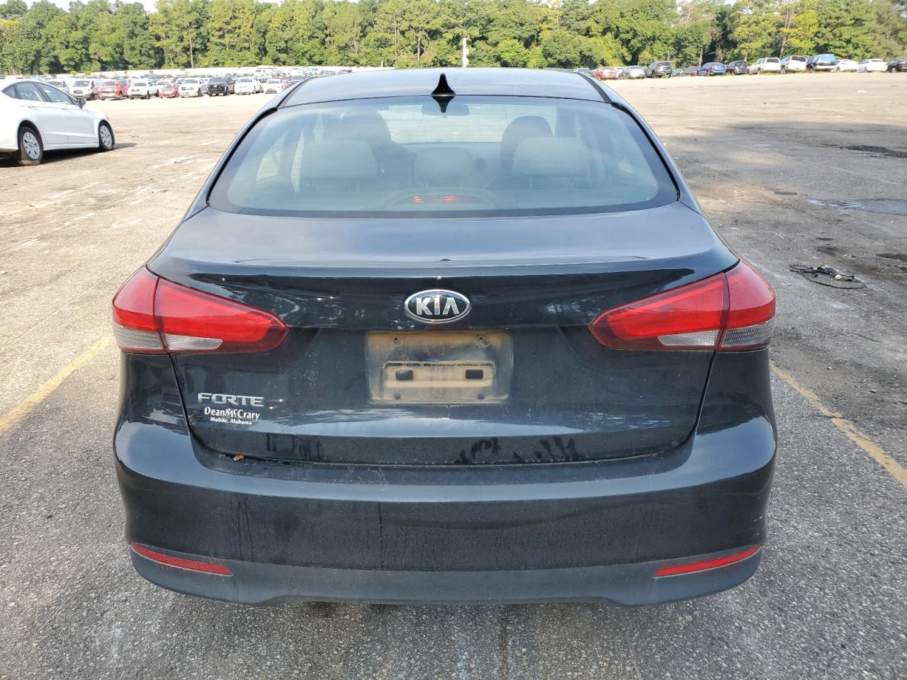 2017 Kia Forte Lx VIN: 3KPFK4A7XHE066761 Lot: 67709124