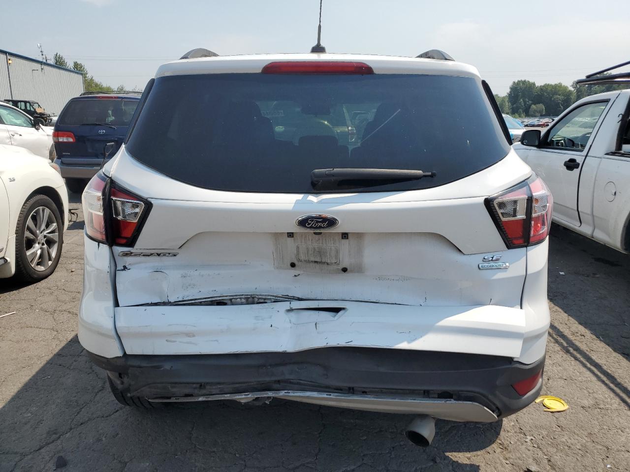 1FMCU0GD5JUB74887 2018 Ford Escape Se