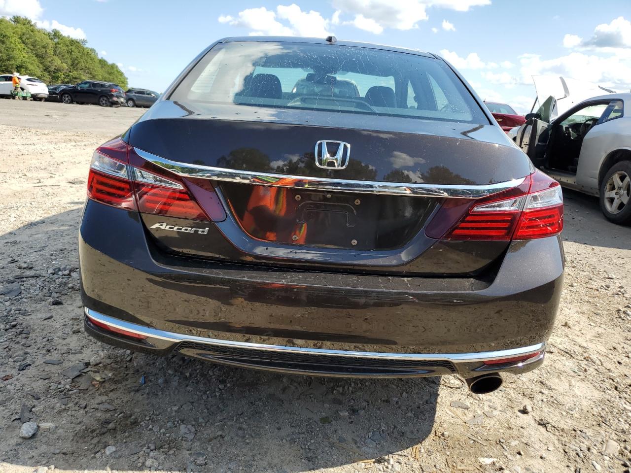 2016 Honda Accord Exl VIN: 1HGCR2F87GA121044 Lot: 67832924