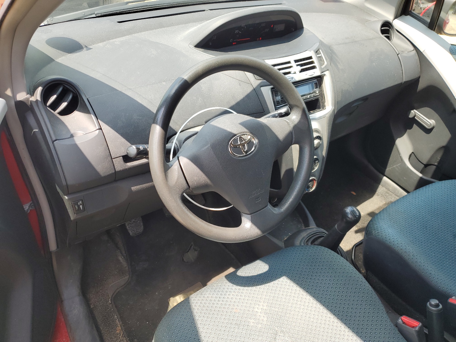 JTDJT923285151783 2008 Toyota Yaris