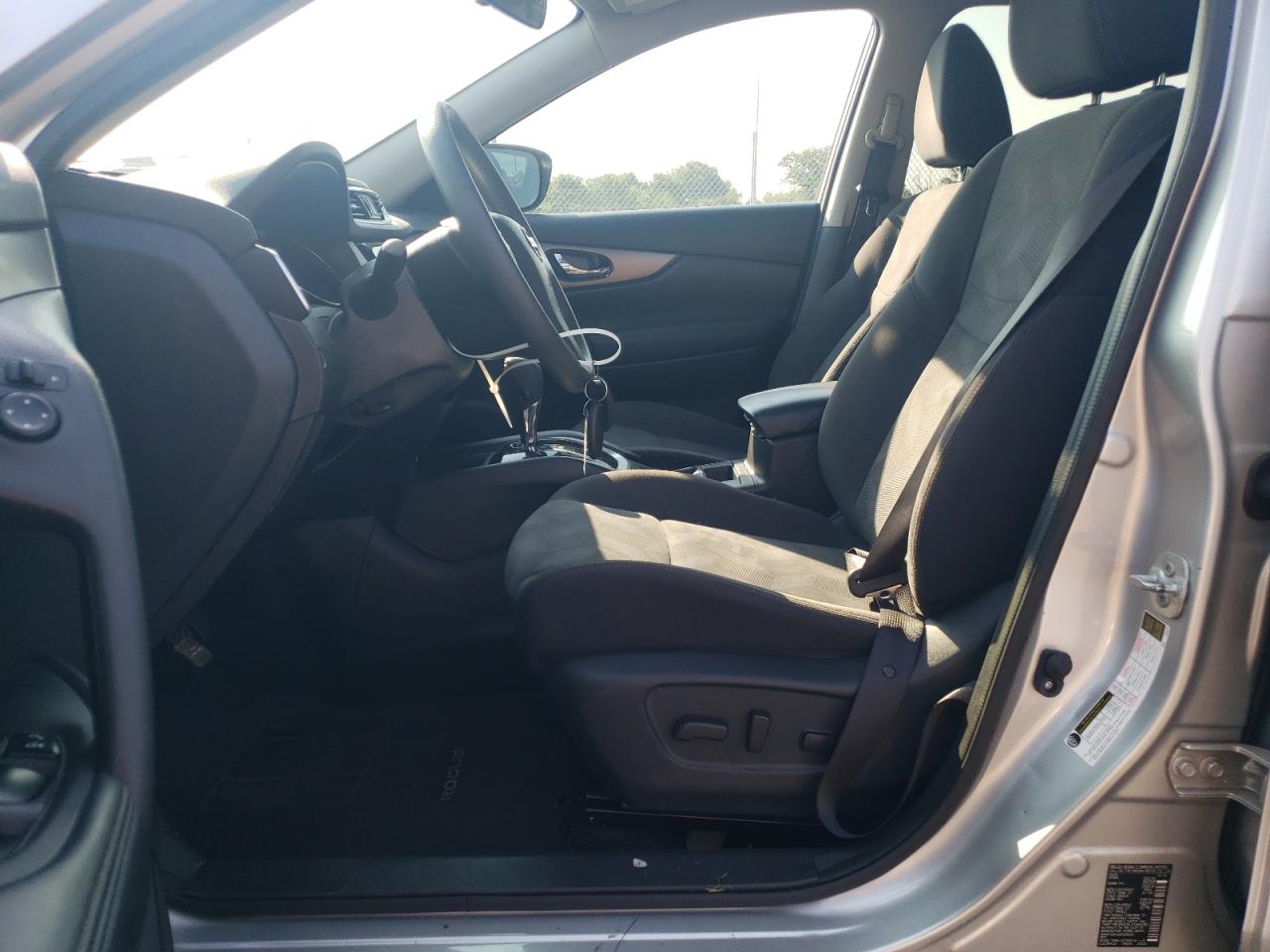 2016 Nissan Rogue S VIN: KNMAT2MV2GP695001 Lot: 63892074