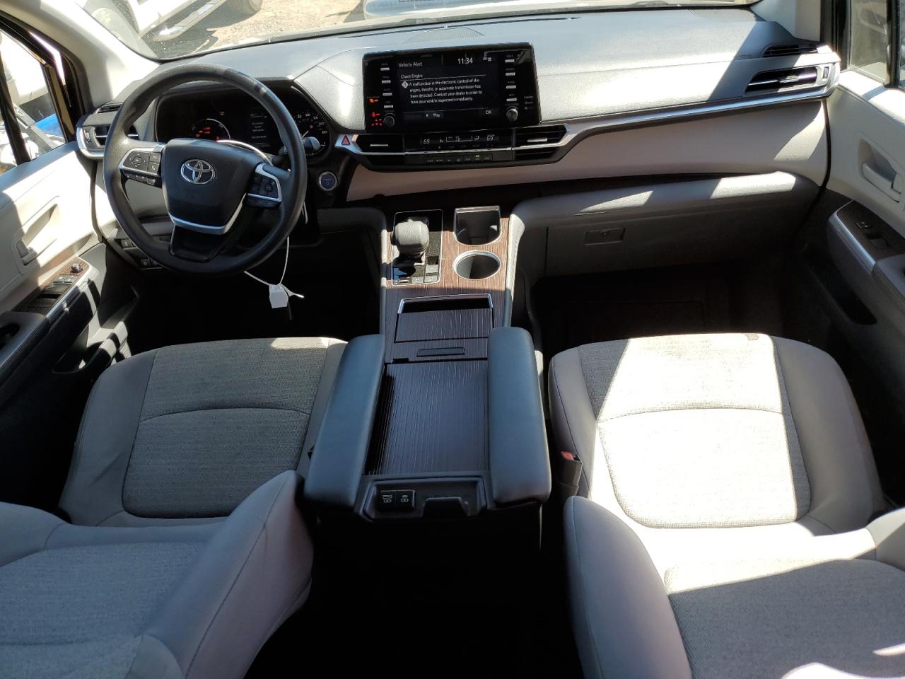 2021 Toyota Sienna Le VIN: 5TDKRKEC4MS014161 Lot: 67727434