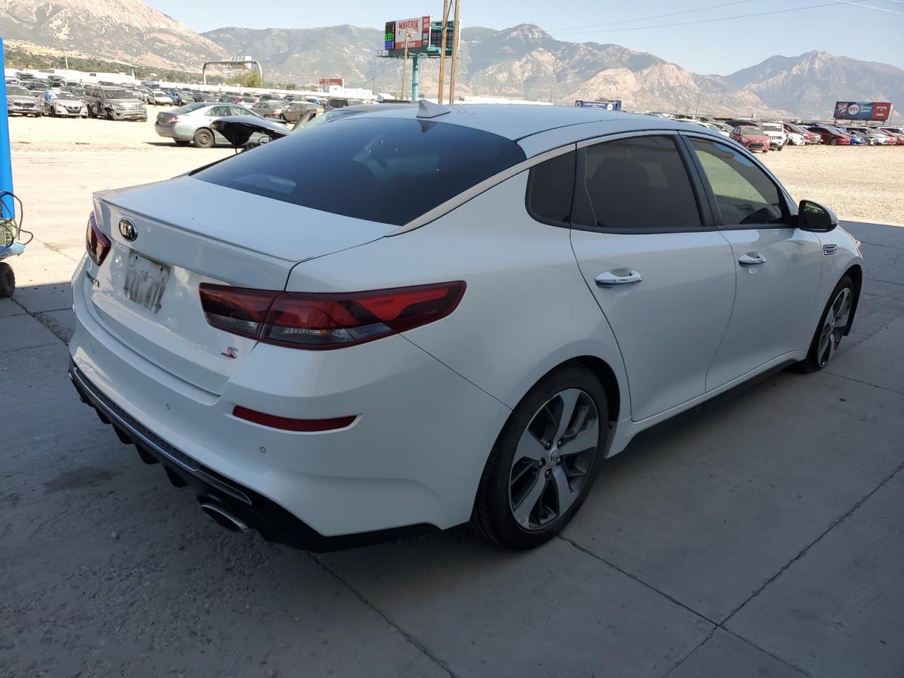 2020 Kia Optima - Image 3