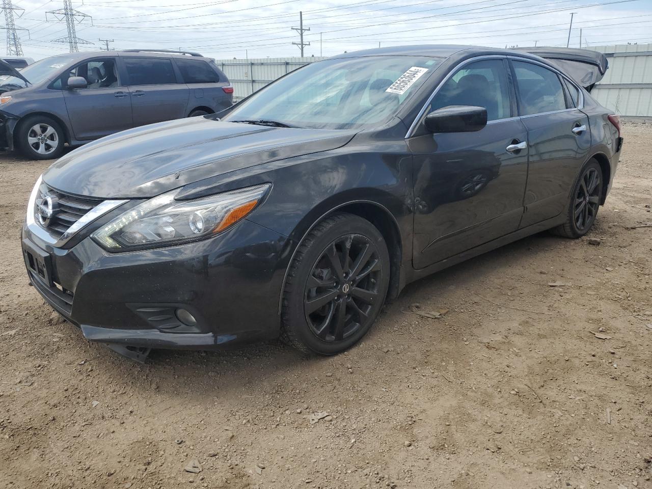 1N4AL3AP1HC238352 2017 NISSAN ALTIMA - Image 1