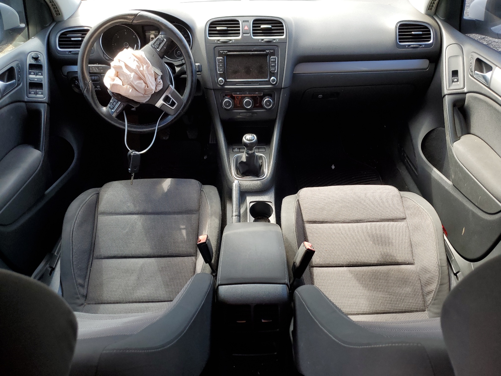 WVWNM7AJ8BW065320 2011 Volkswagen Golf