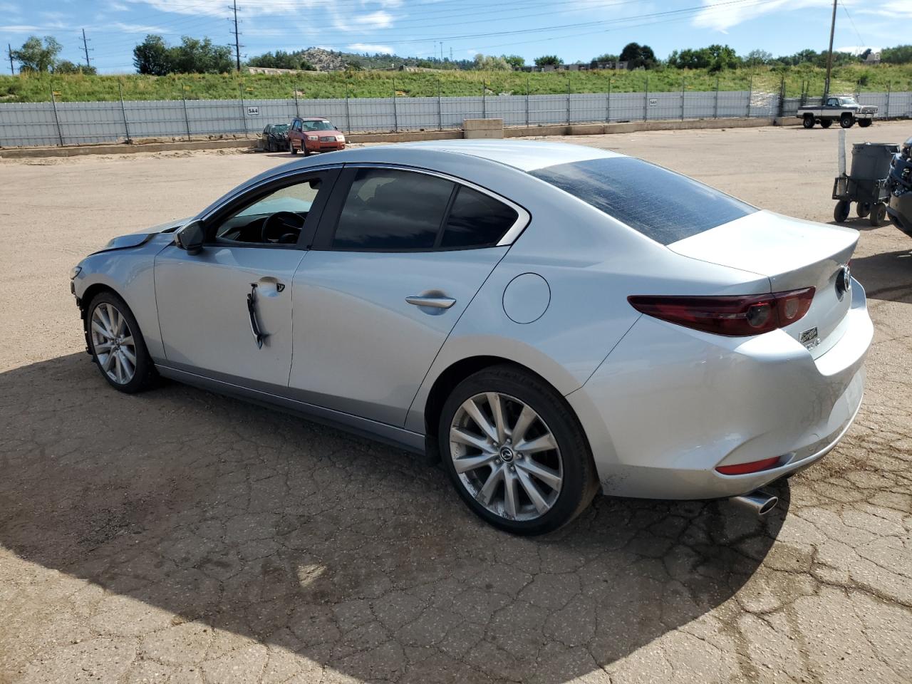 3MZBPAAL2KM114551 2019 MAZDA 3 - Image 2