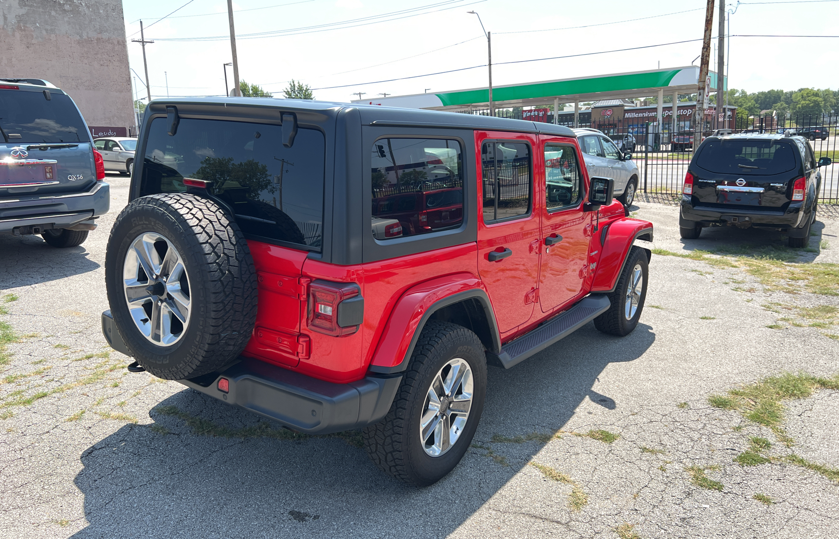 2019 Jeep Wrangler Unlimited Sahara vin: 1C4HJXEN4KW634411