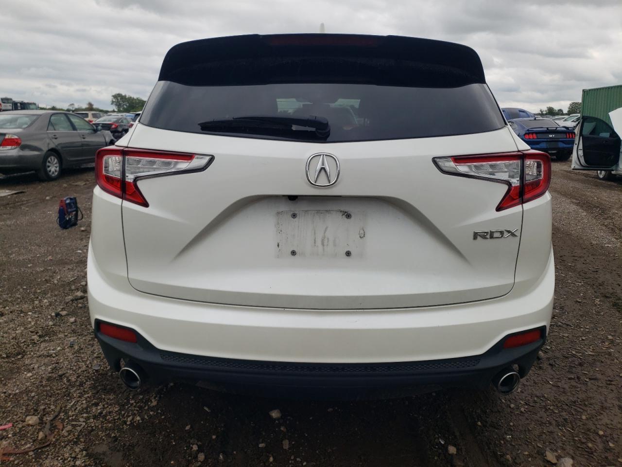 5J8TC1H32KL018348 2019 Acura Rdx