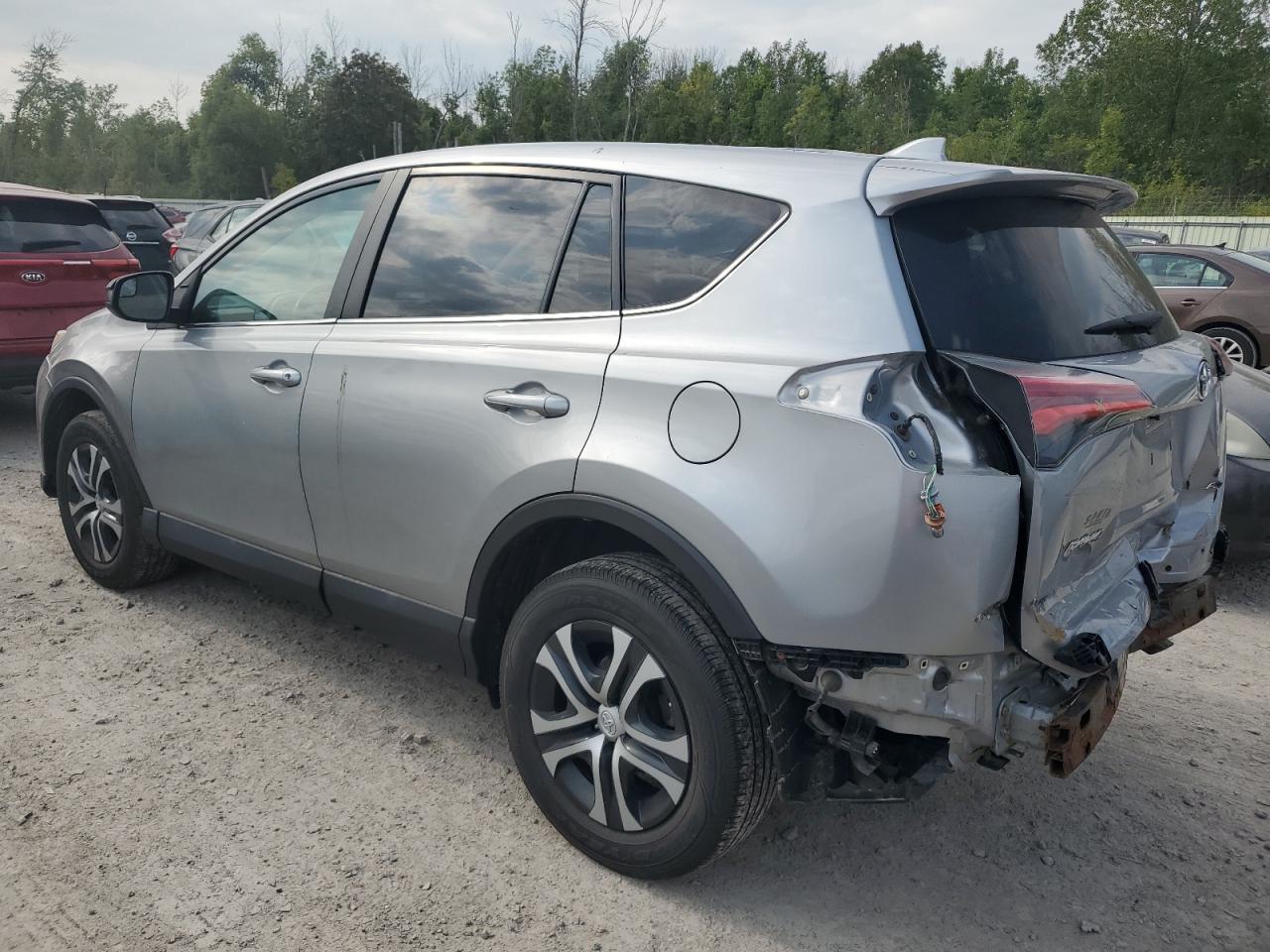 2T3BFREV2JW763232 2018 TOYOTA RAV 4 - Image 2