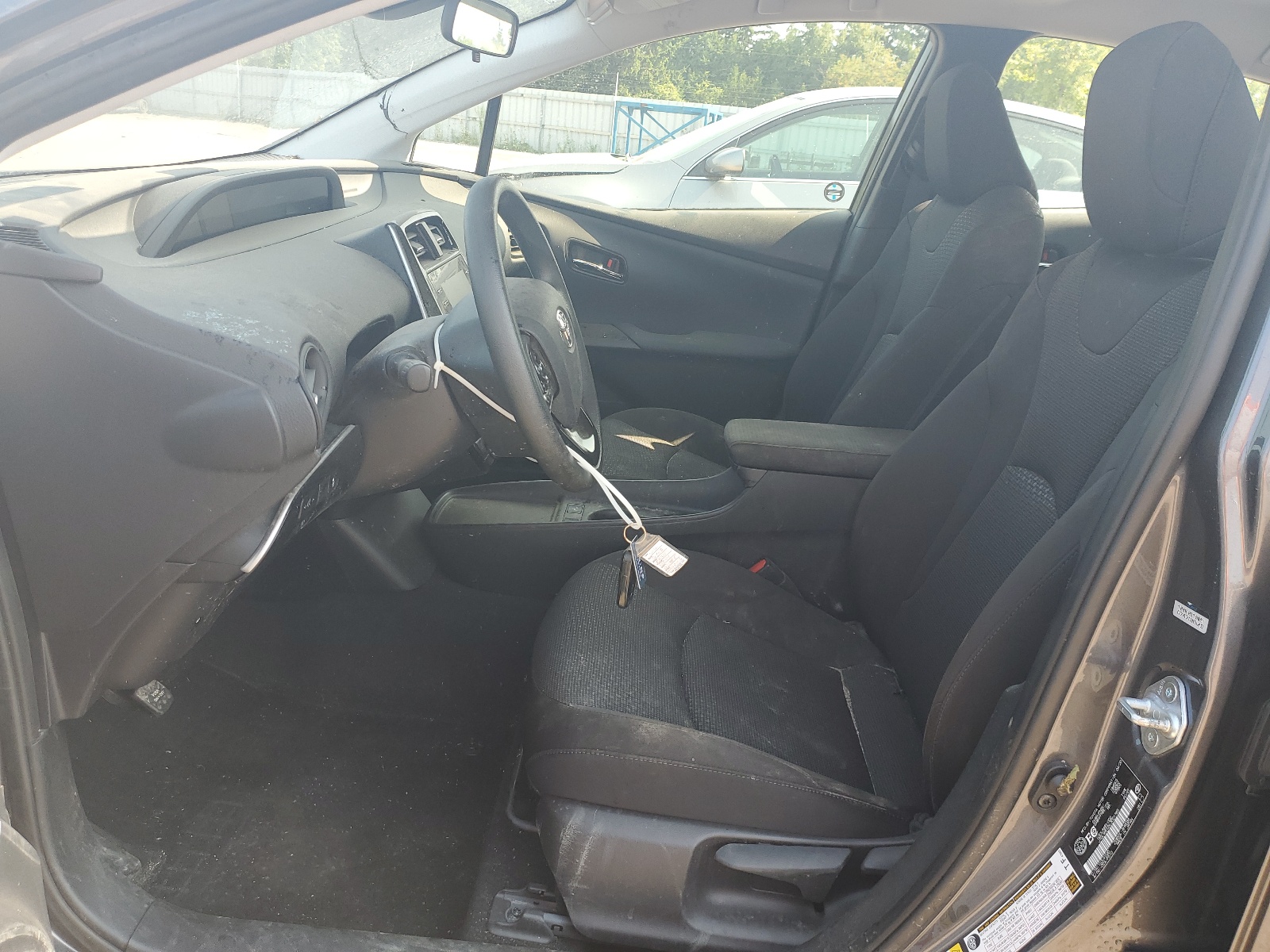 JTDL9RFU5L3021785 2020 Toyota Prius Le