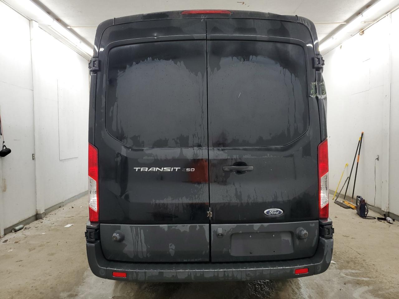 1FTYR2CM9GKB56779 2016 Ford Transit T-250