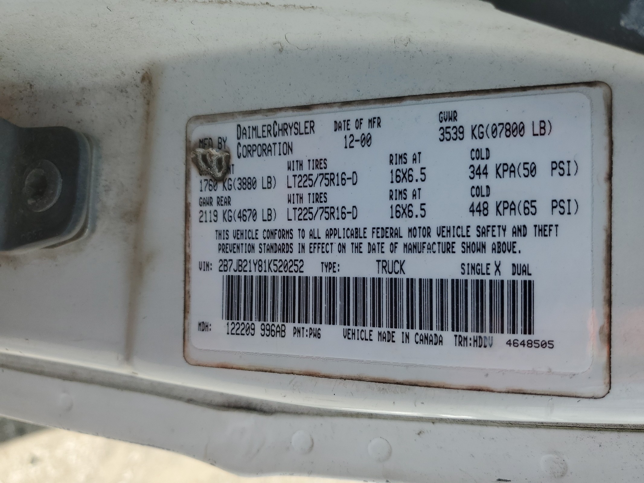 2B7JB21Y81K520252 2001 Dodge Ram Van B2500