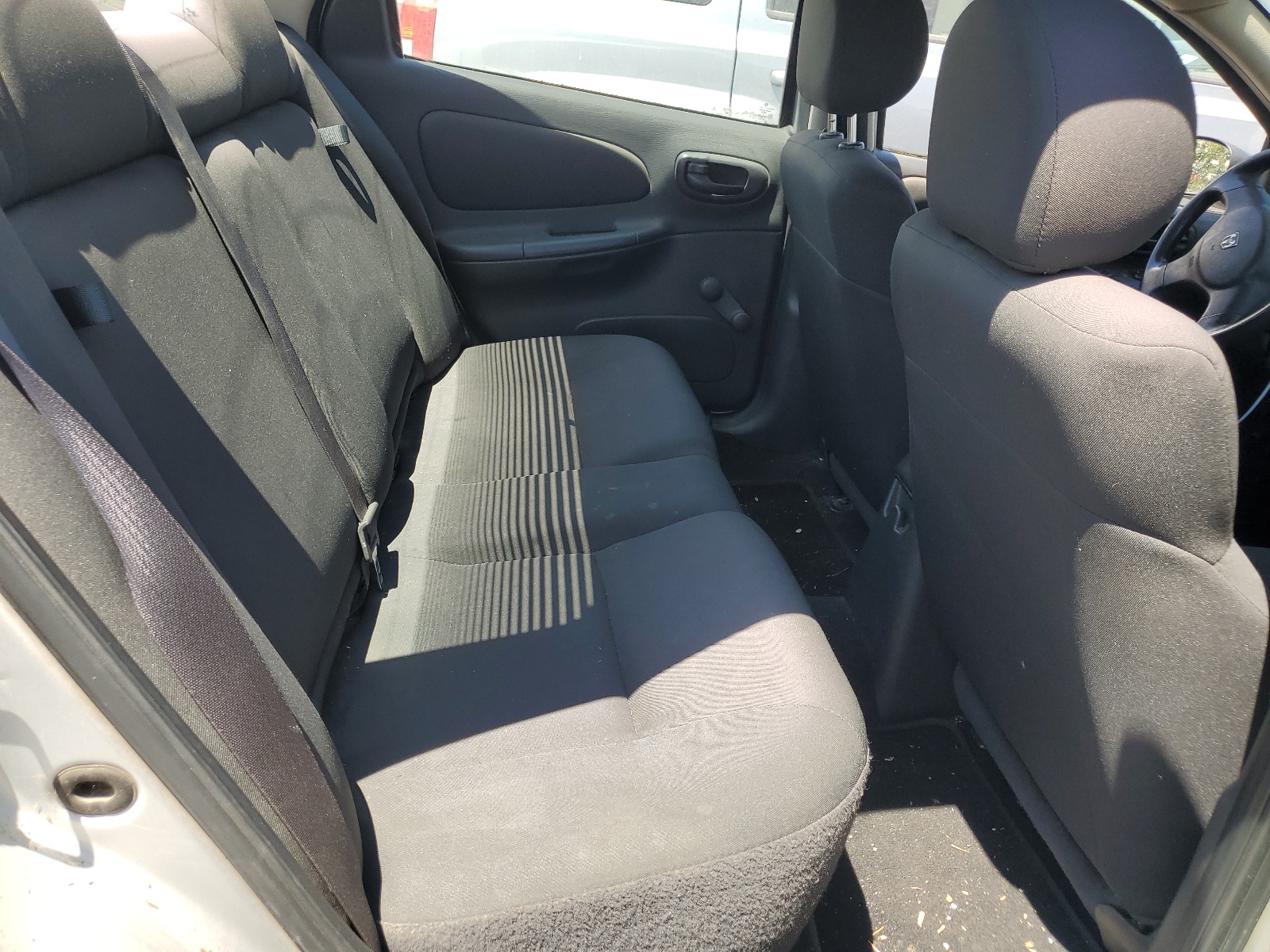 1B3ES56C25D209451 2005 Dodge Neon Sxt