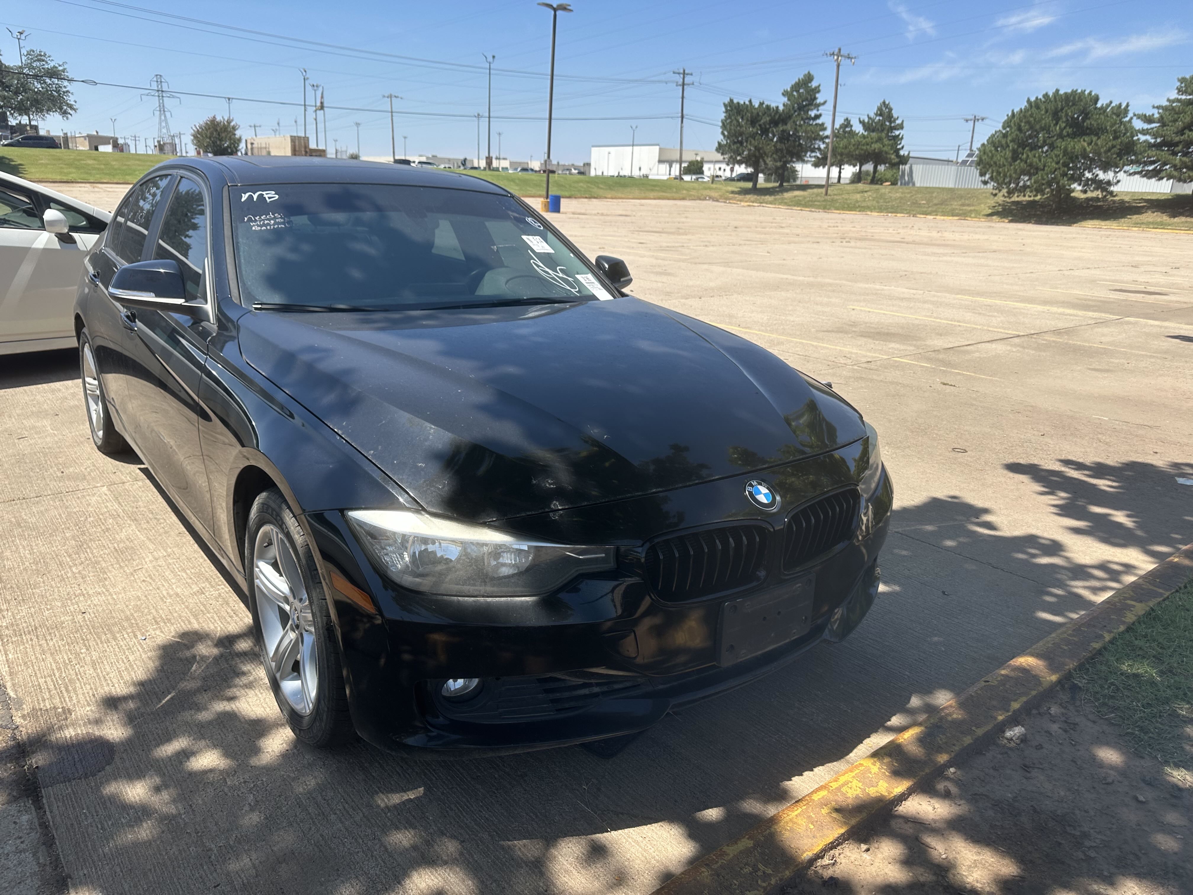 2015 BMW 328 Xi Sulev vin: WBA3B5G57FNS13221