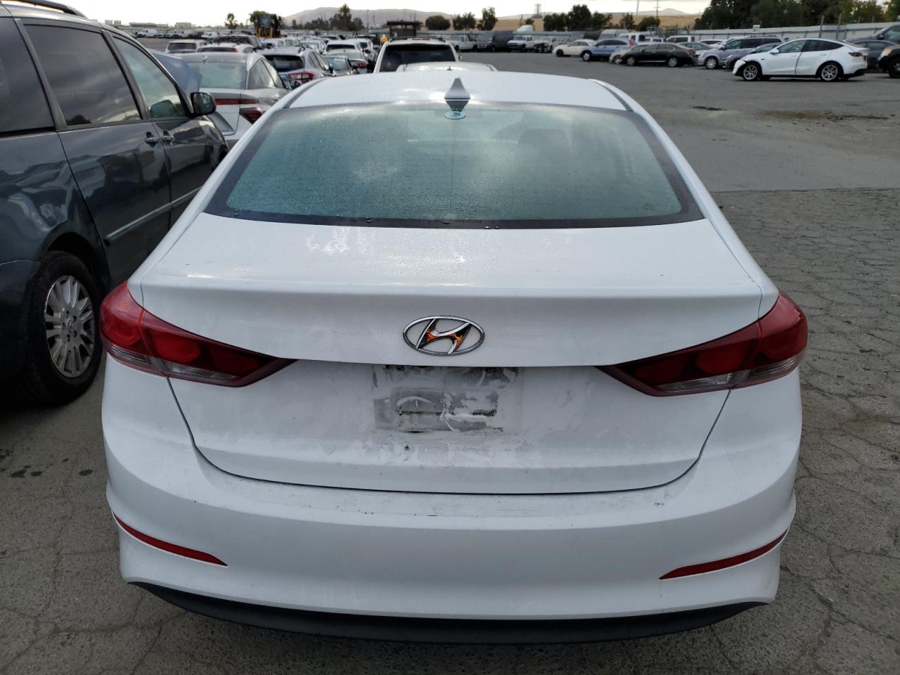 2018 Hyundai Elantra Sel VIN: 5NPD84LF3JH297108 Lot: 68500274