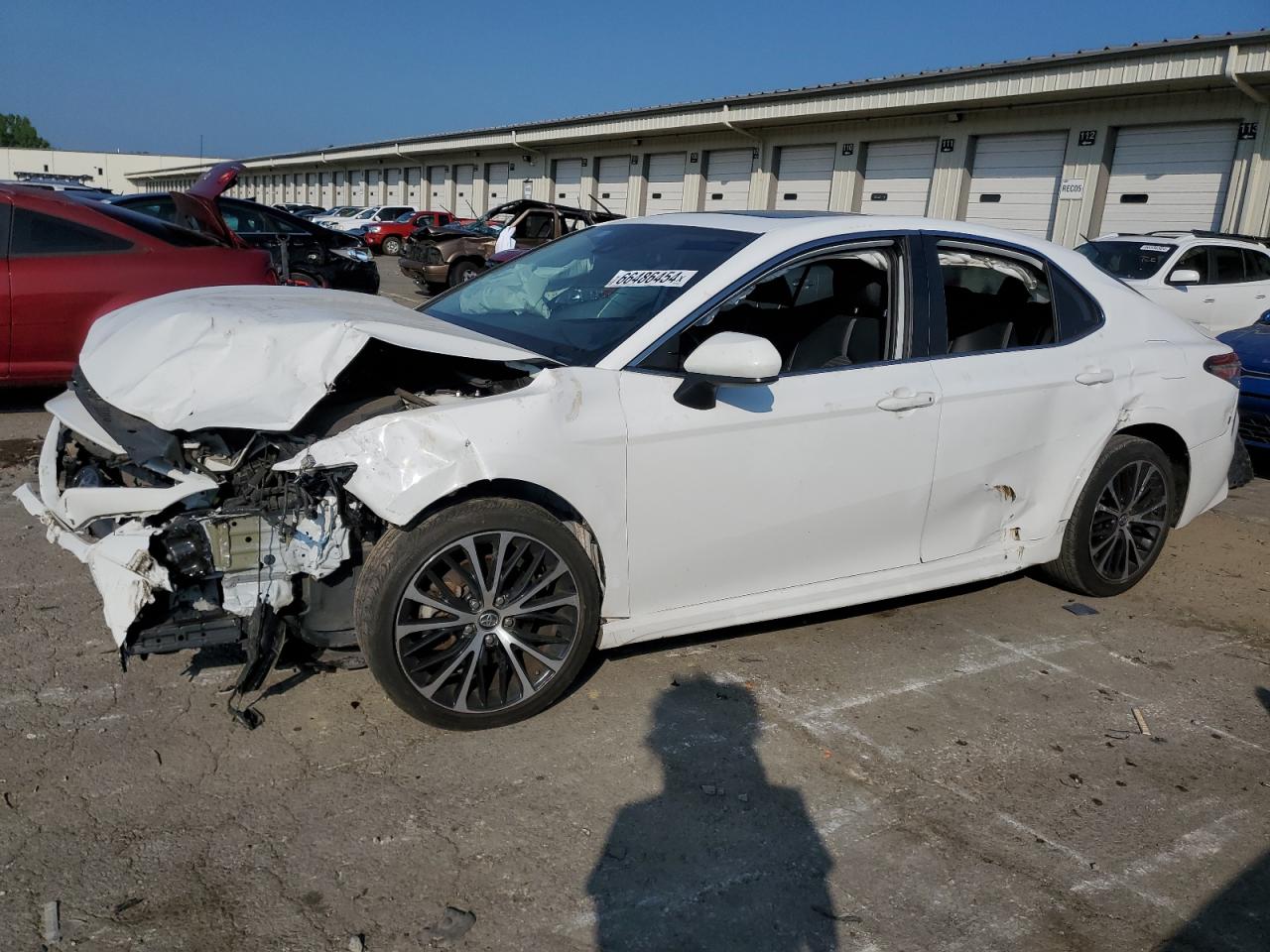 4T1B11HK1KU782026 2019 TOYOTA CAMRY - Image 1