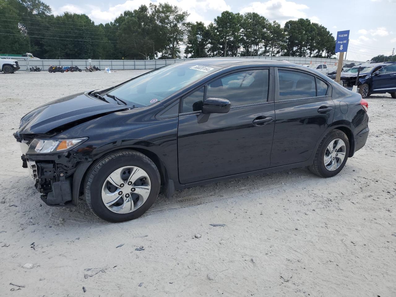 19XFB2F57FE112717 2015 HONDA CIVIC - Image 1