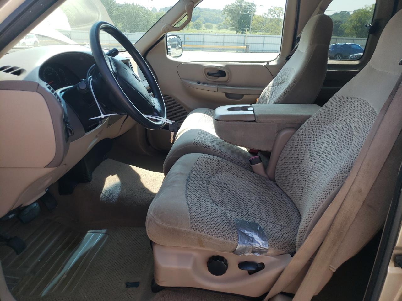 1999 Ford F150 VIN: 1FTRX17W7XNC08070 Lot: 65773894