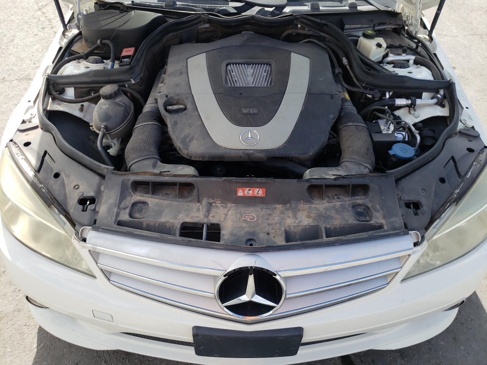 WDDGF5EB6AR088401 2010 Mercedes-Benz C 300