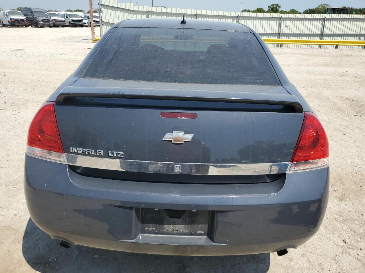 2008 Chevrolet Impala Ltz VIN: 2G1WU583689198717 Lot: 66352534