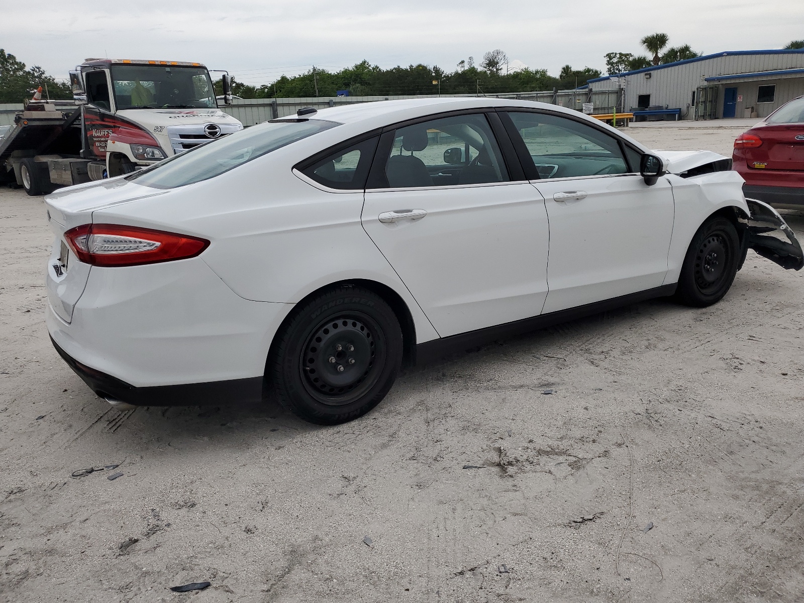 2013 Ford Fusion S vin: 3FA6P0G7XDR265867