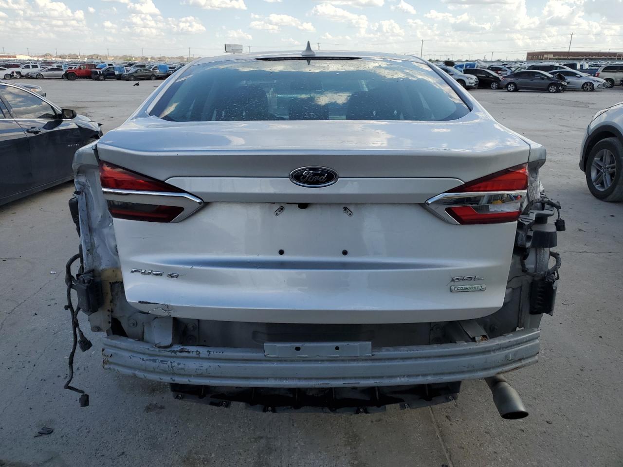 3FA6P0CD2KR145408 2019 Ford Fusion Sel