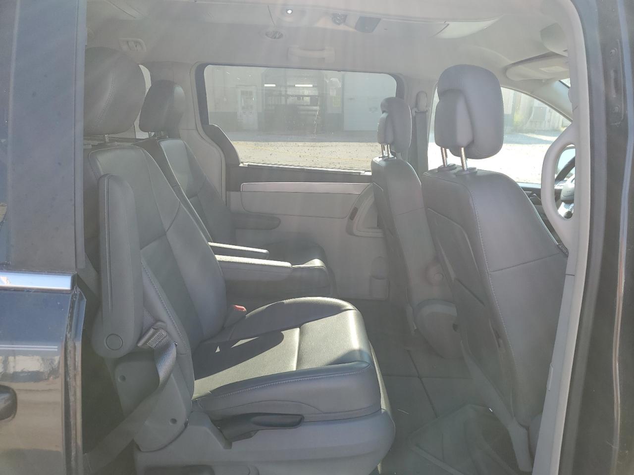 2012 Volkswagen Routan Se VIN: 2C4RVABG0CR276696 Lot: 66613344