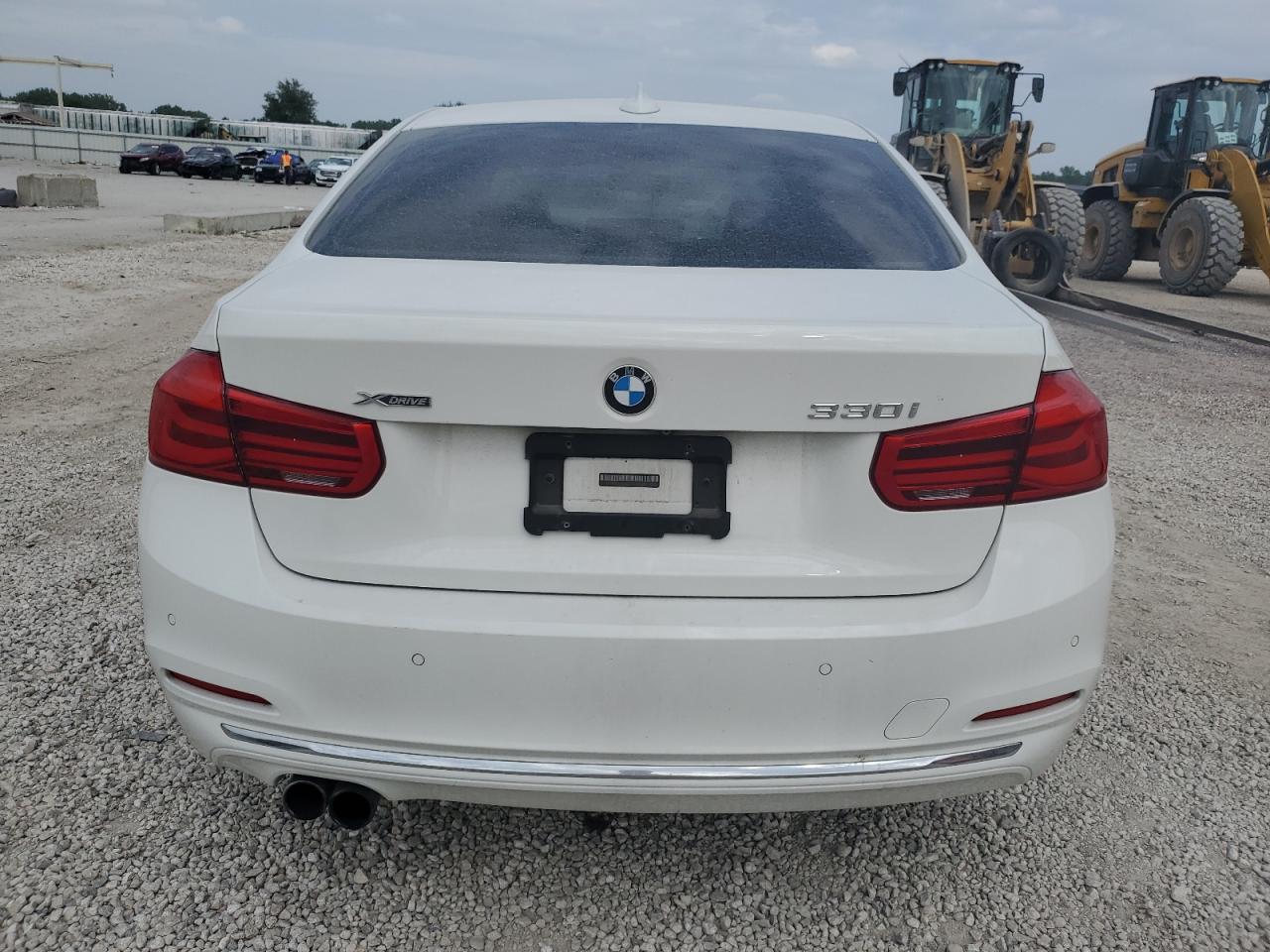 WBA8D9G34HNU64593 2017 BMW 330 Xi