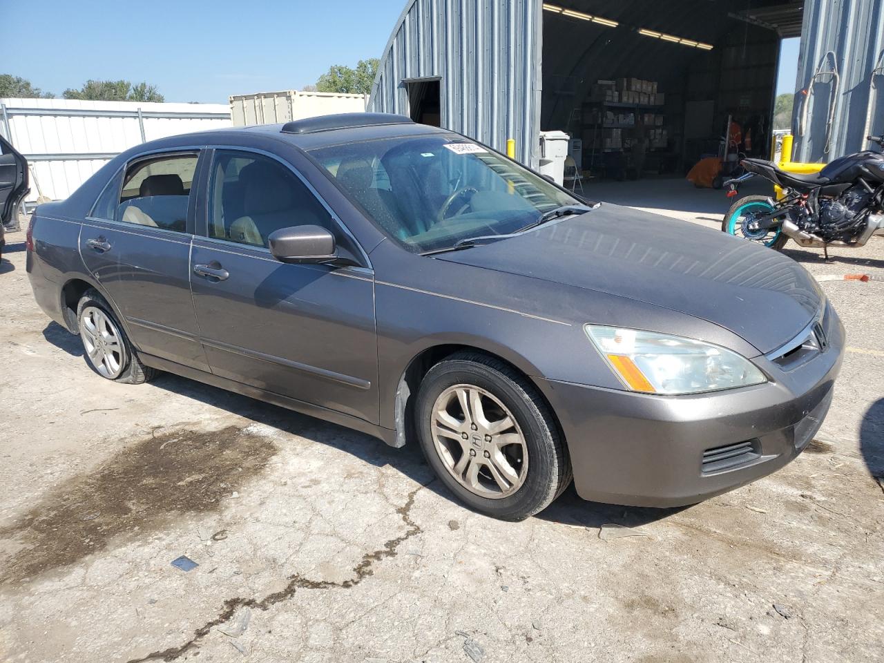 2007 Honda Accord Ex VIN: 1HGCM56837A205104 Lot: 69488614