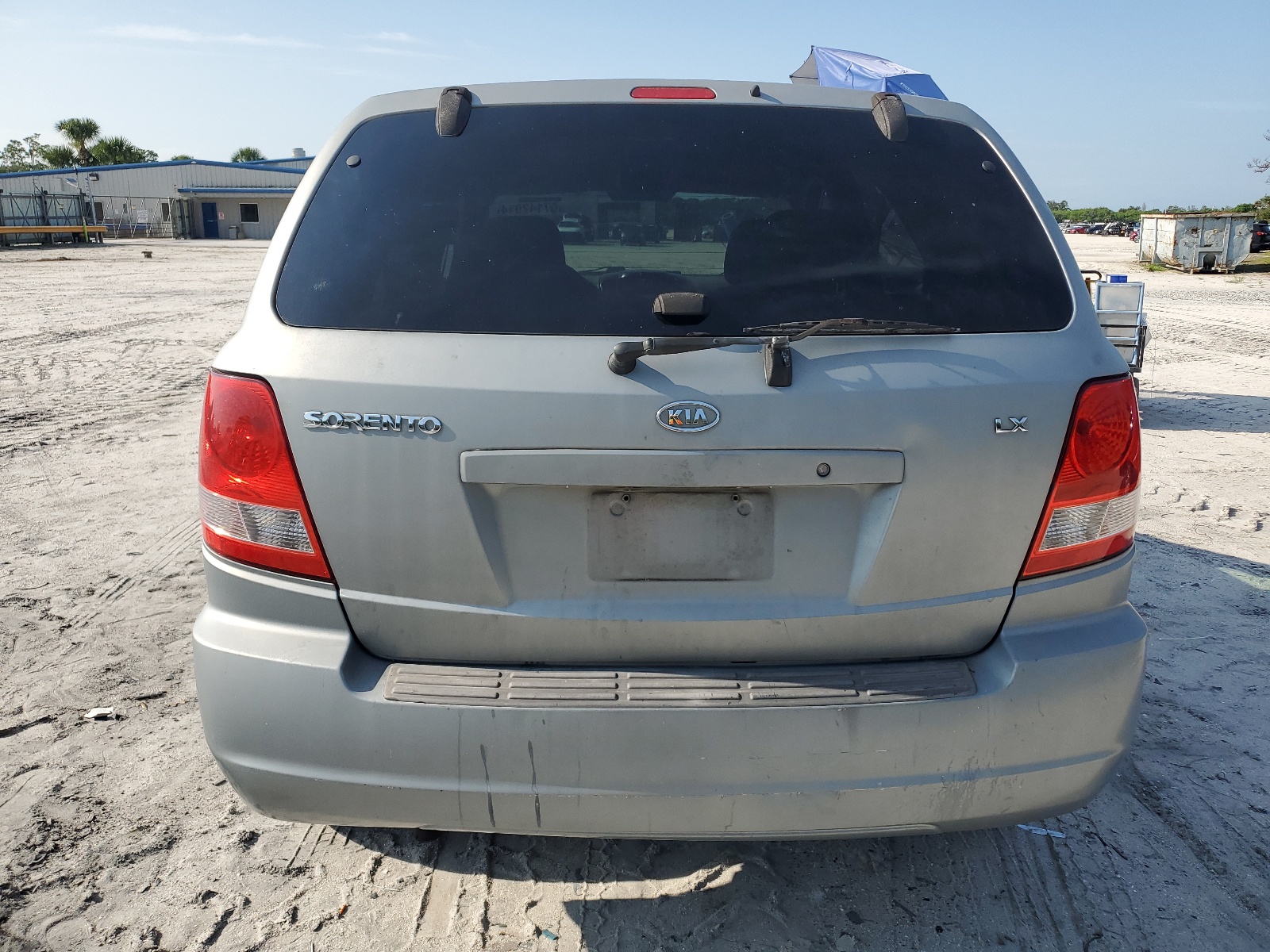 KNDJC733035093409 2003 Kia Sorento Ex