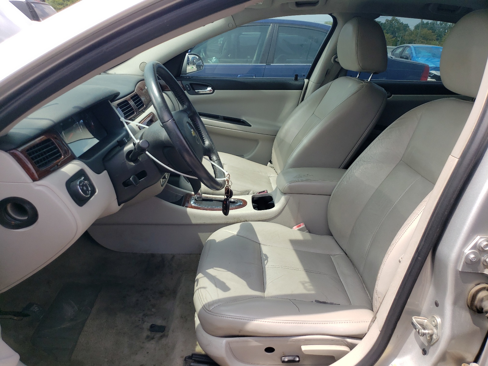 2G1WG5EK0B1273081 2011 Chevrolet Impala Lt