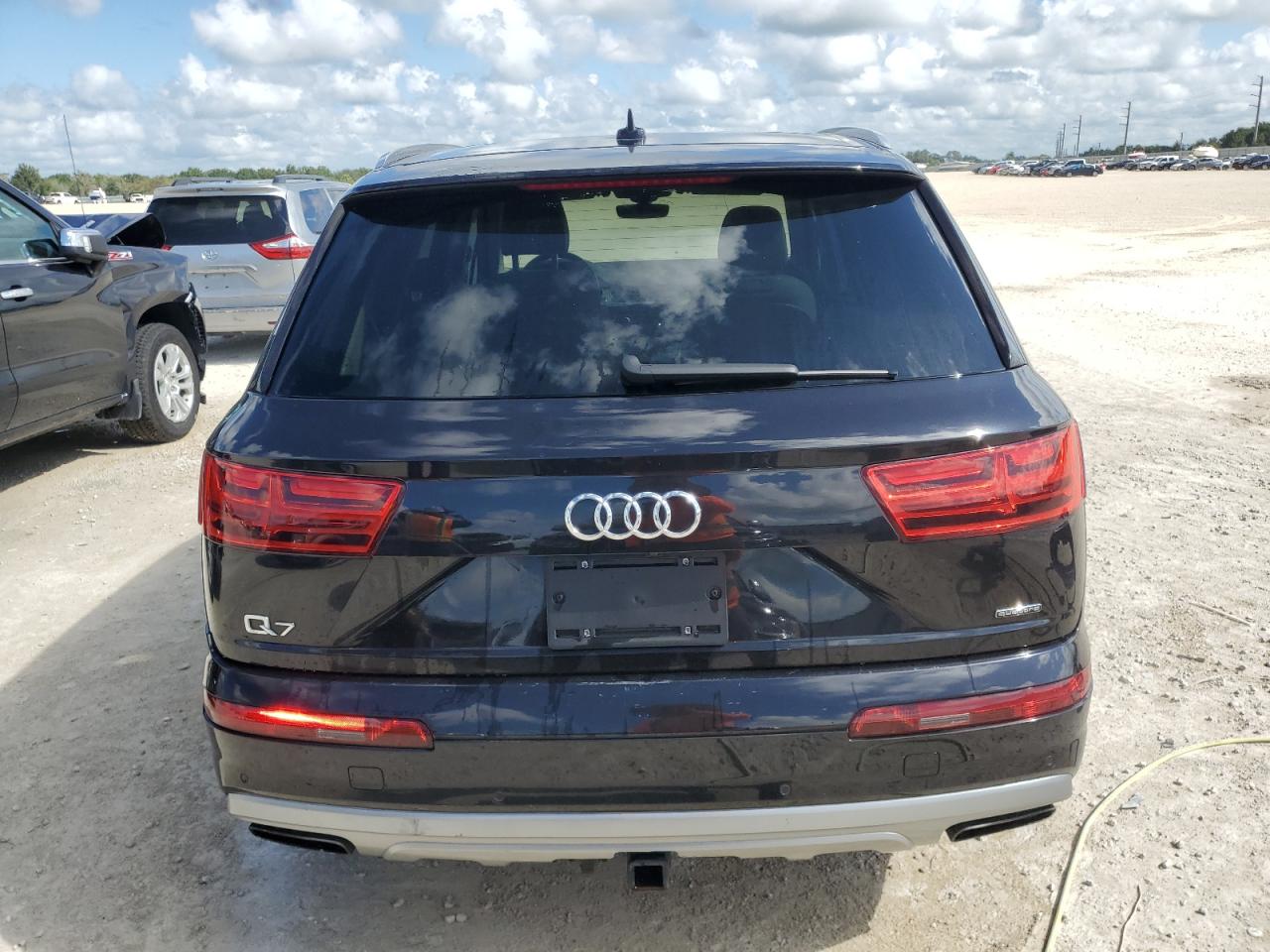 2018 Audi Q7 Premium Plus VIN: WA1LHAF71JD031729 Lot: 68665224