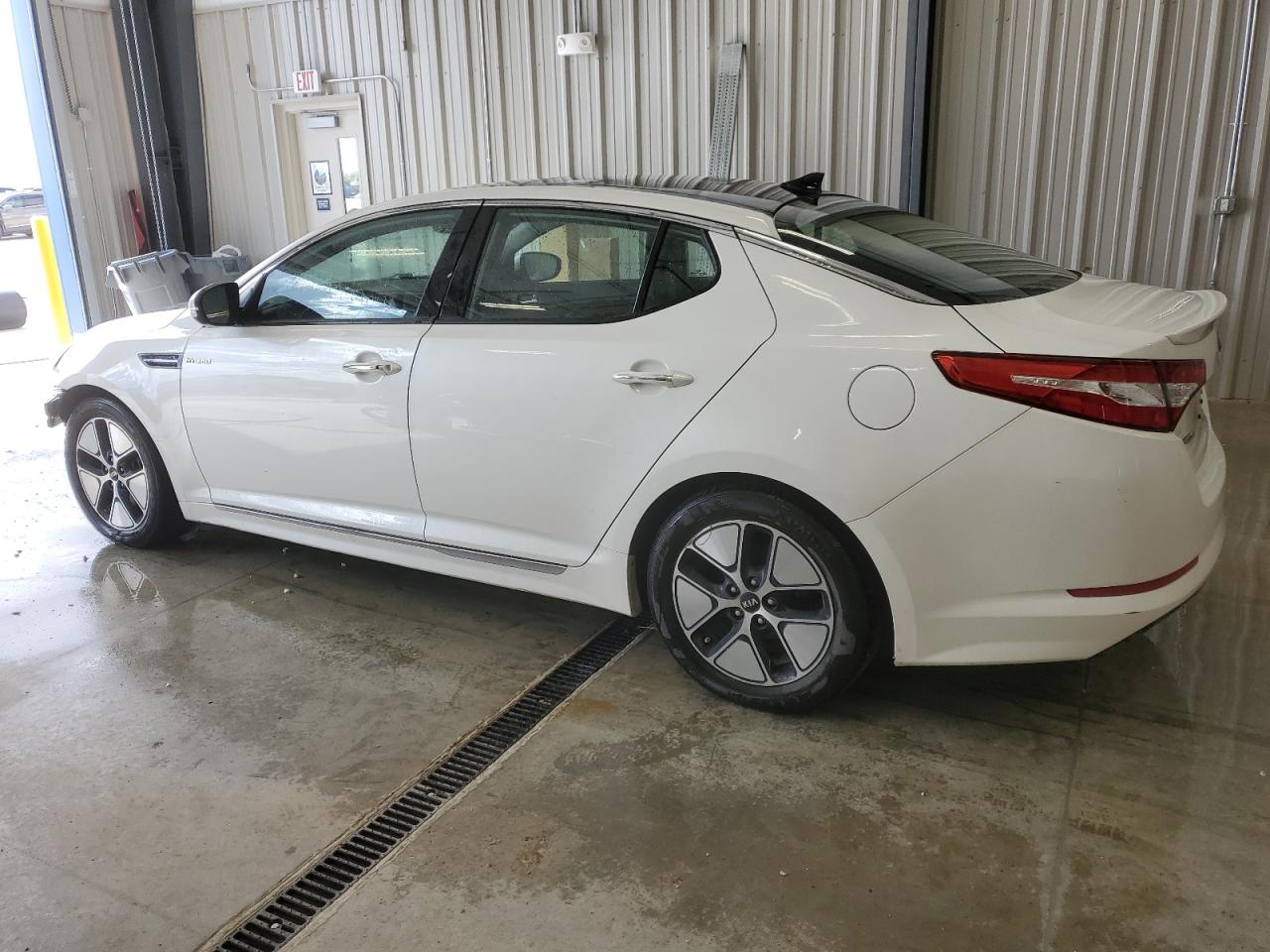 VIN KNAGM4AD8D5061226 2013 KIA OPTIMA no.2