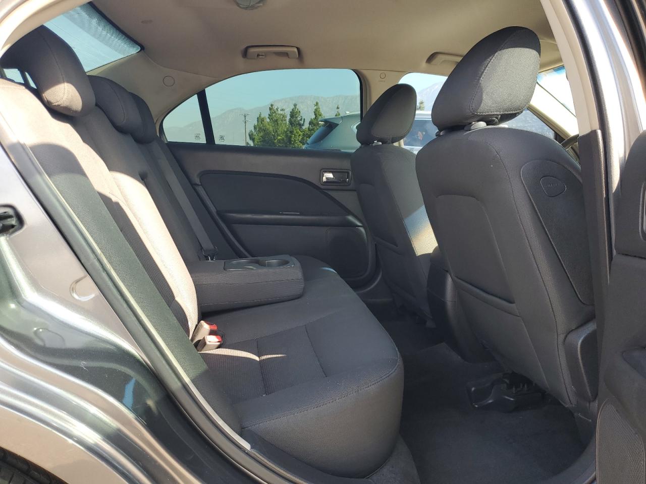 2010 Ford Fusion Se VIN: 3FAHP0HA7AR410927 Lot: 66792114