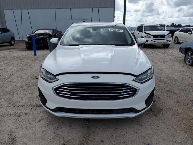 3FA6P0LU9LR104517 Ford Fusion SE 5