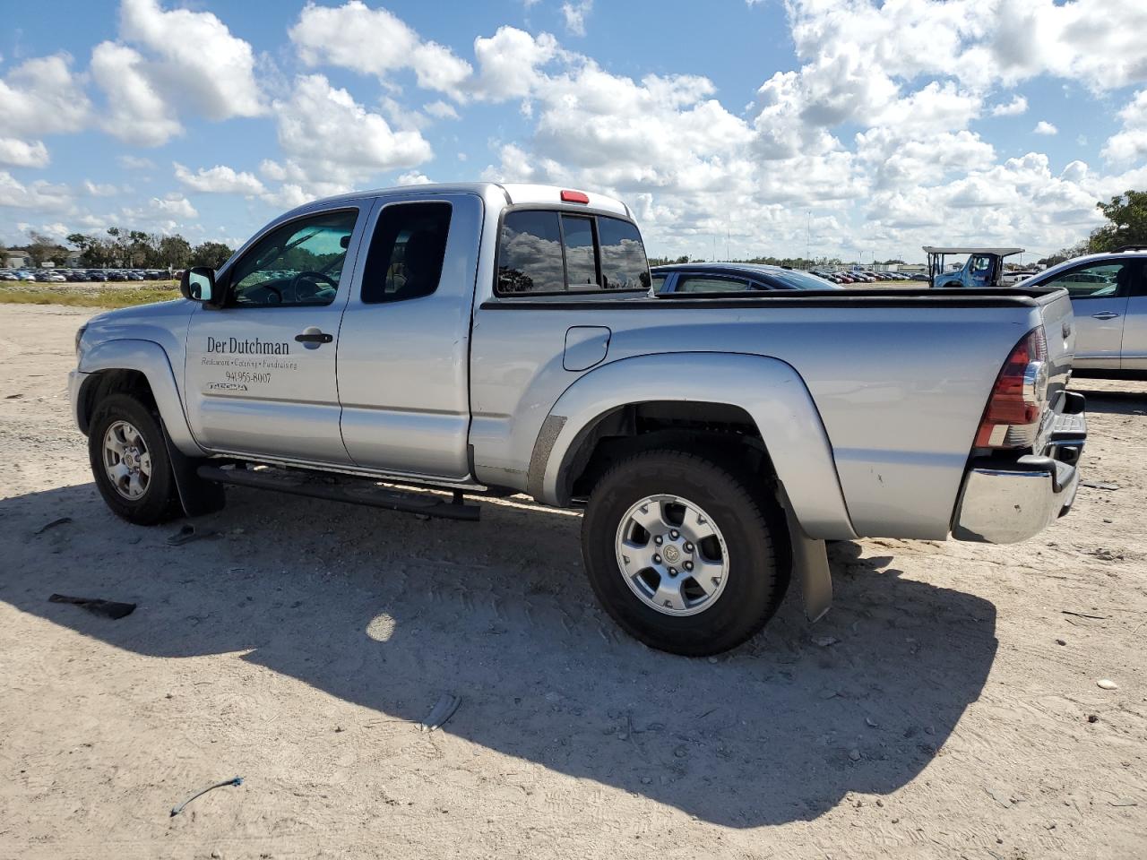 2011 Toyota Tacoma Prerunner Access Cab VIN: 5TFTX4GN0BX004819 Lot: 69788754