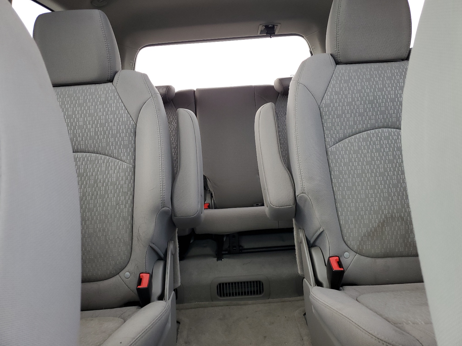 1GKKVPED8CJ223212 2012 GMC Acadia Sle