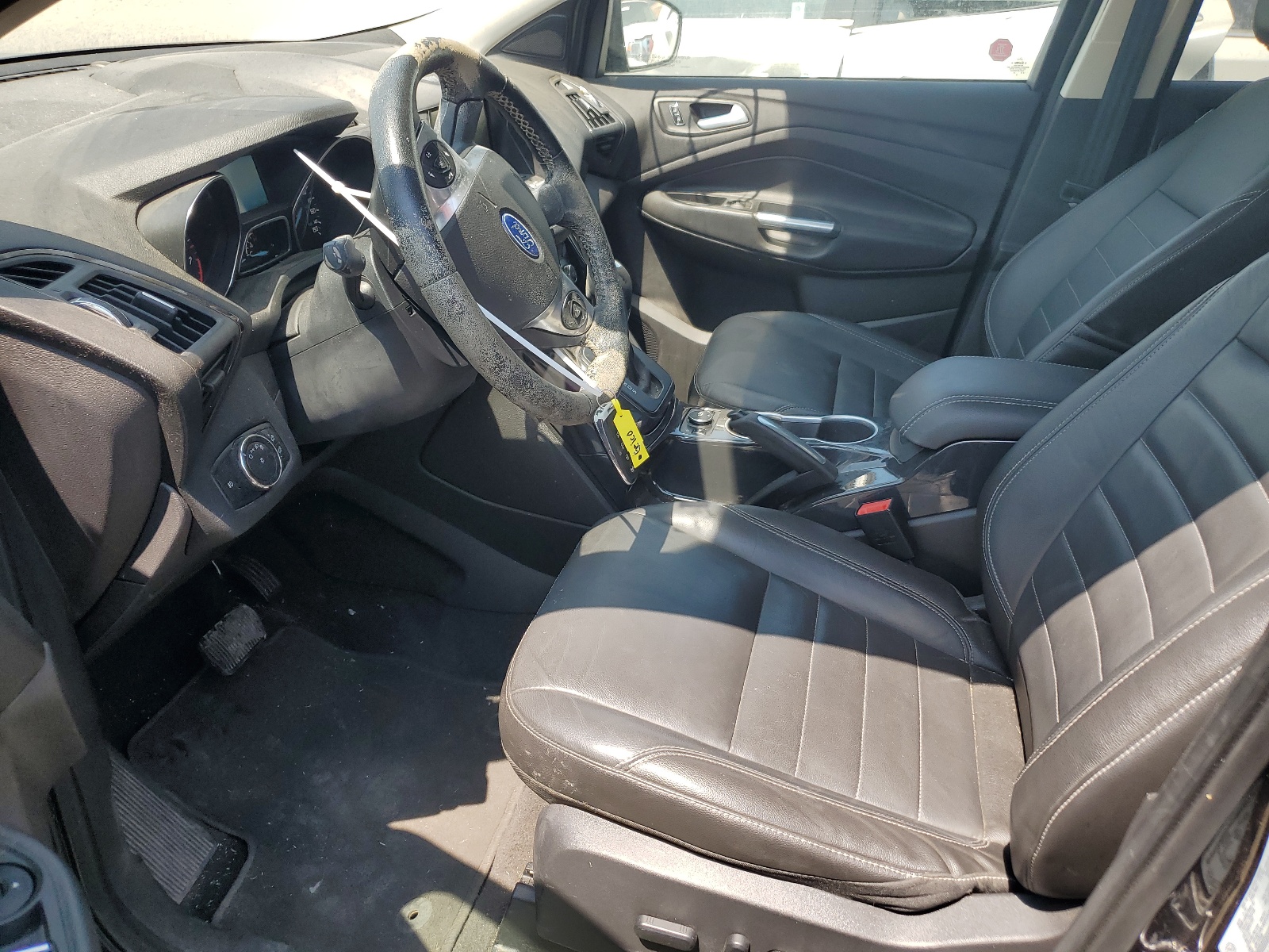 1FMCU9J95FUA71128 2015 Ford Escape Titanium