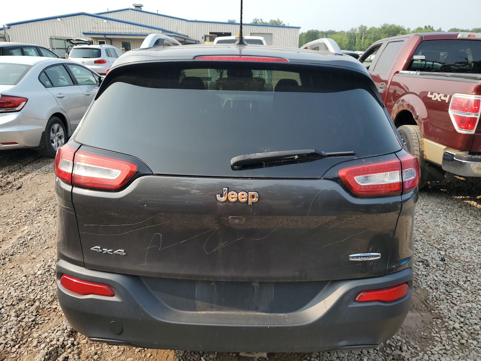 1C4PJMCB9FW679353 2015 Jeep Cherokee Latitude