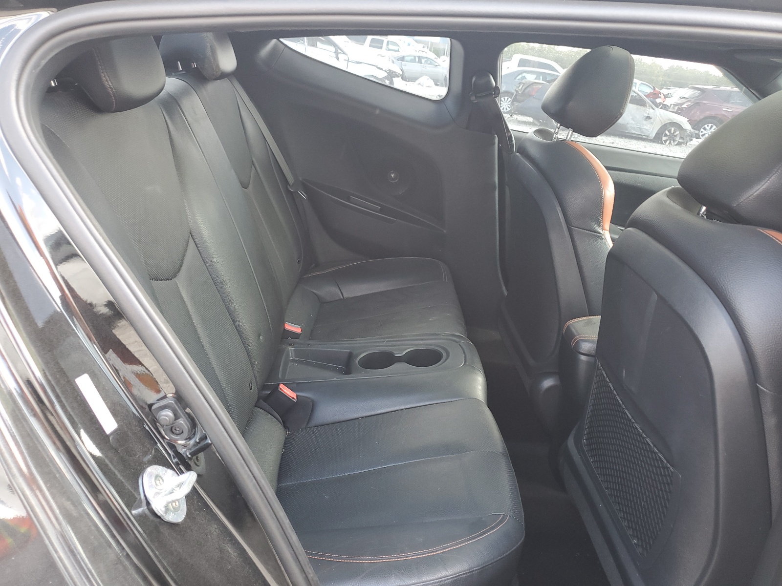 KMHTC6AE0GU289204 2016 Hyundai Veloster Turbo