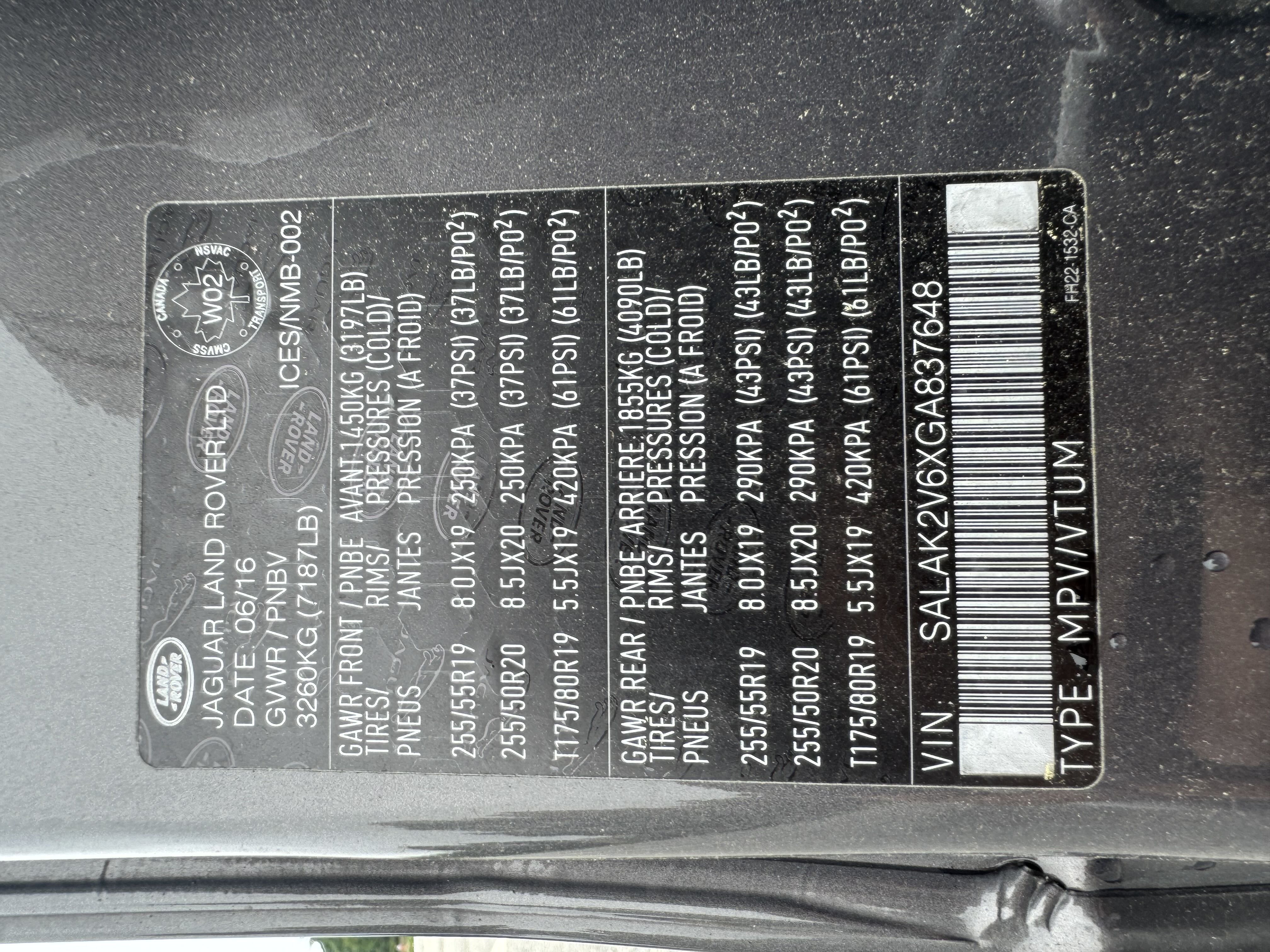 SALAK2V6XGA837648 2016 Land Rover Lr4 Hse Luxury