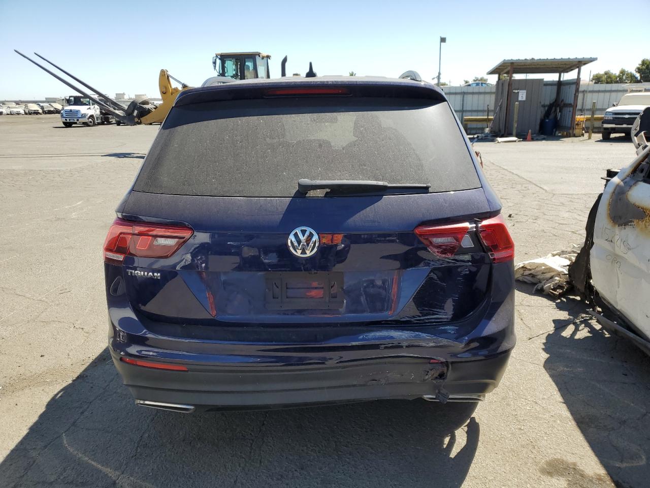 3VV1B7AX7MM077990 2021 Volkswagen Tiguan S