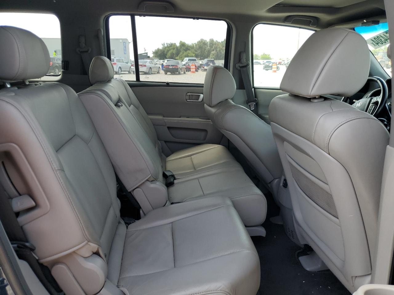 2010 Honda Pilot Touring VIN: 5FNYF3H82AB001778 Lot: 65644304